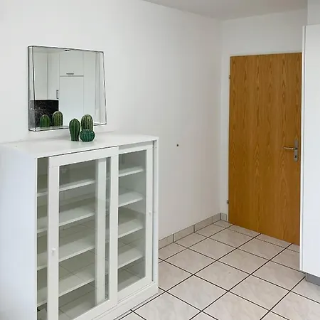 Apartment Bright With Balcony In Centre